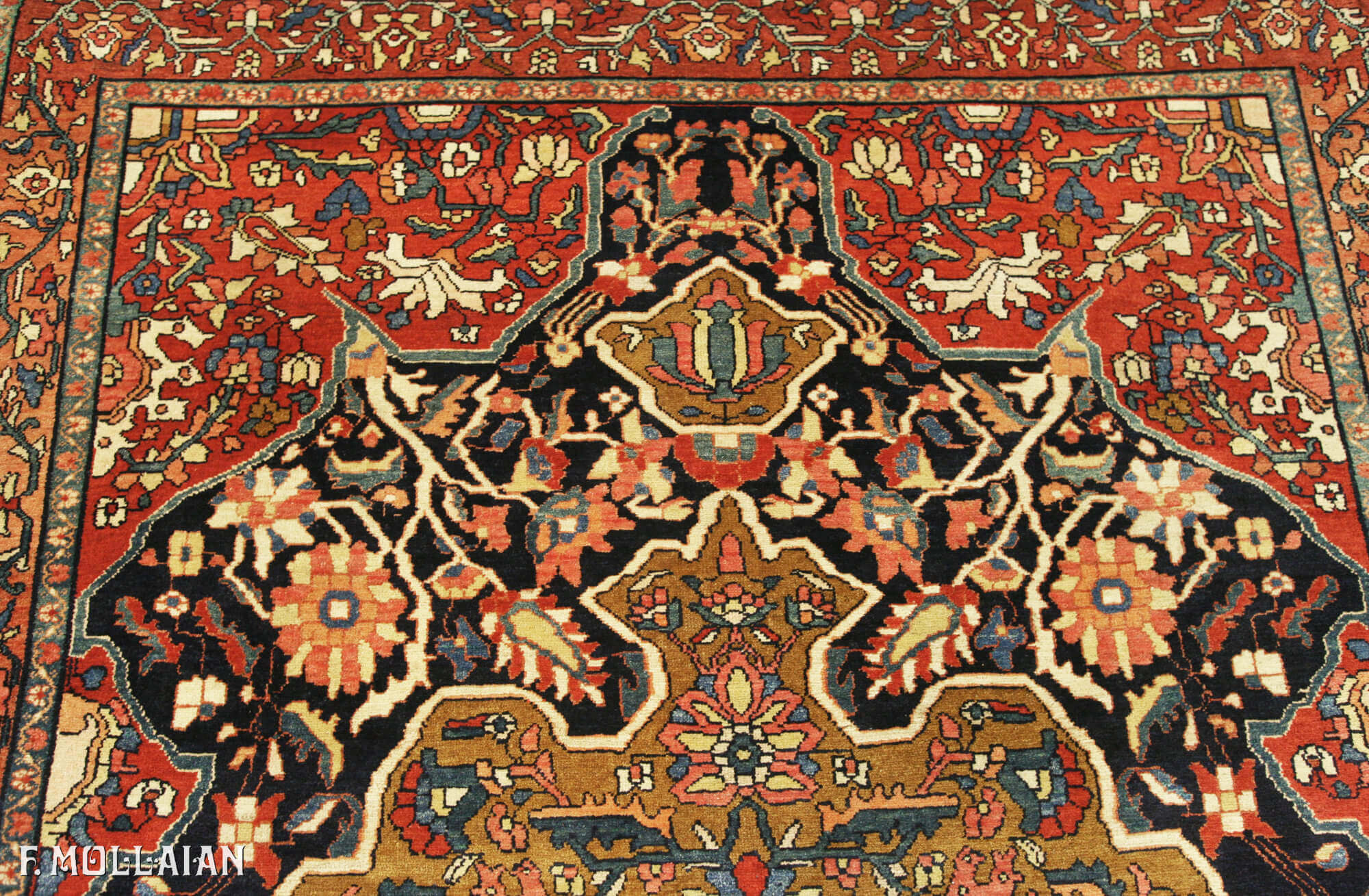 Antique Persian Mishan Rug n°:29206521